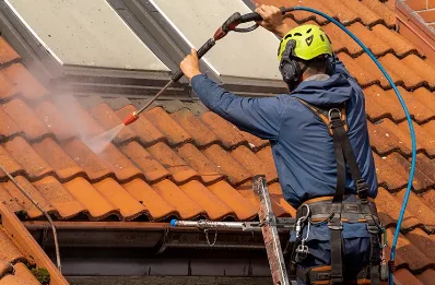 Démoussage et hydrofuge de toiture à Héauville